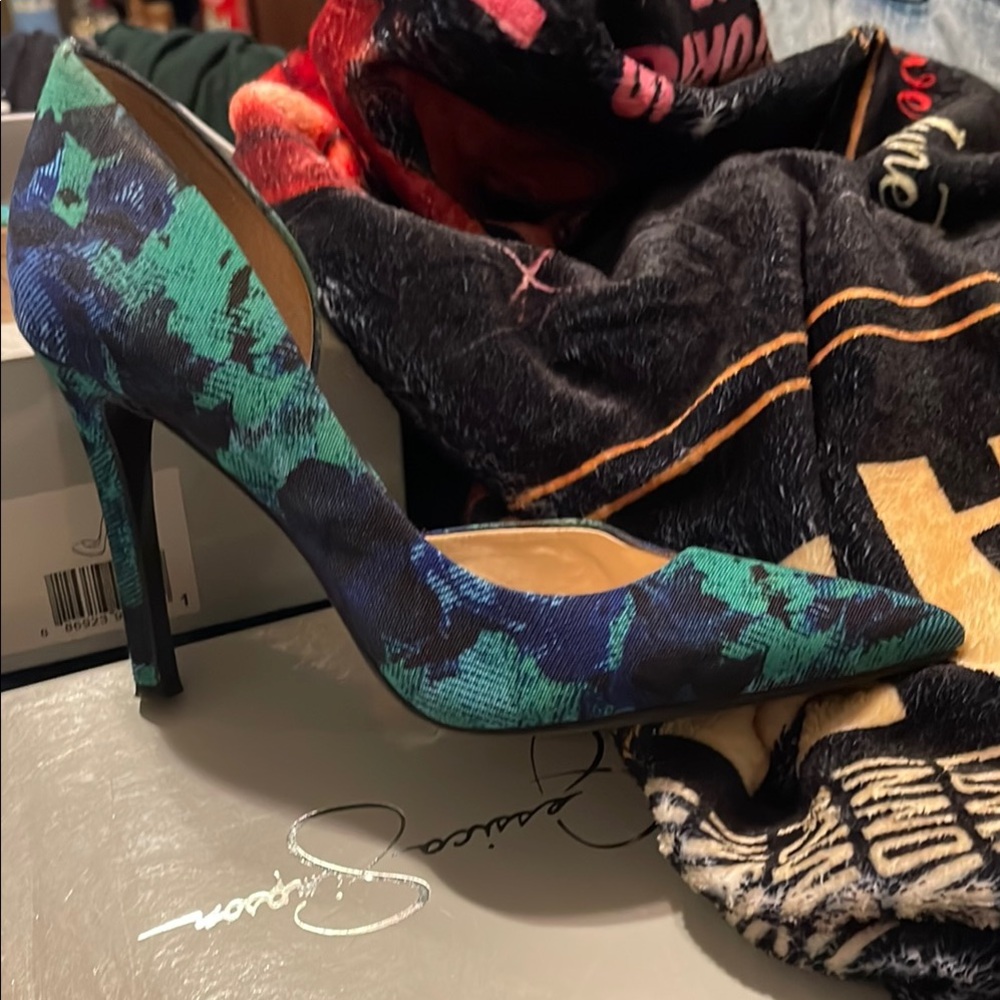 Elegant Blue and Green Women's Heels